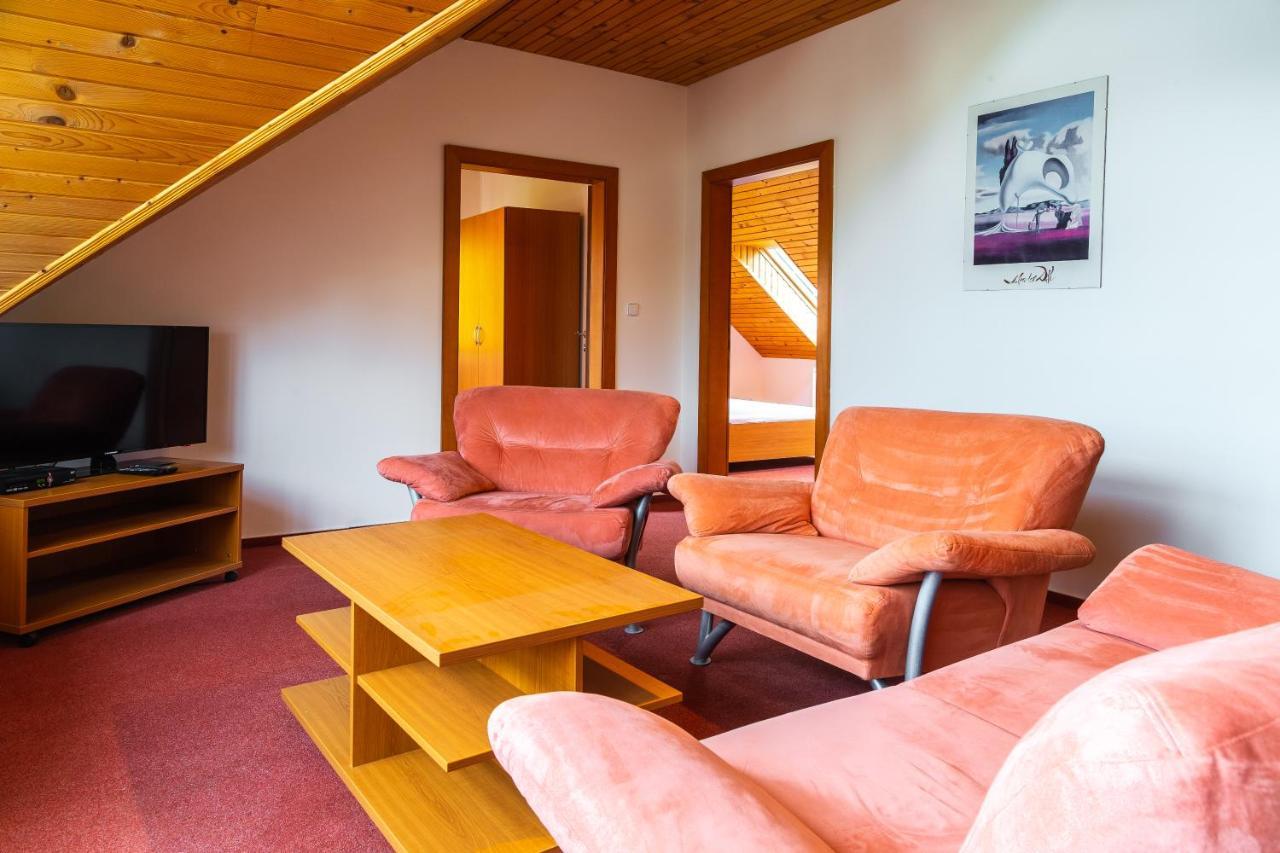 Apartmany Snezienka Vysoké Tatry エクステリア 写真